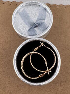 18k Yellow Gold Filled 1 Inch Triple Hoop Earrings